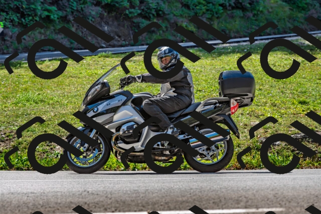 202509211209-DSC_3499_d2_