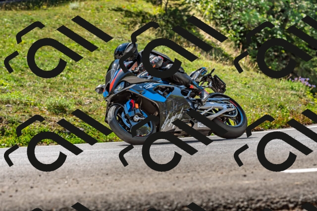 202509211212-DSC_3548_d2_