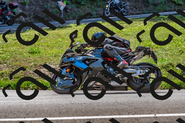 202509211212-DSC_3550_d2_