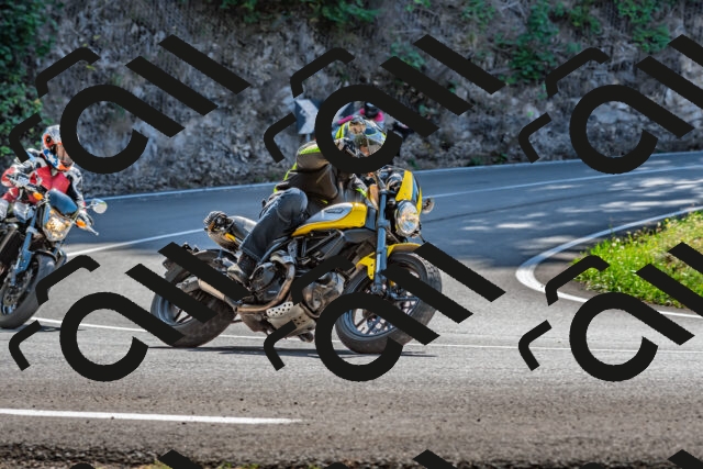 202509211215-DSC_3578_d2_