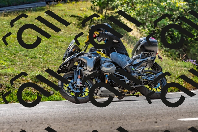 202509211218-DSC_3618_d2_