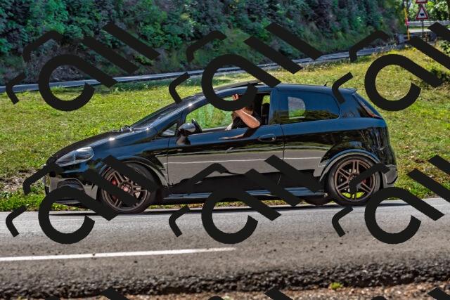 202509211218-DSC_3626_d2_