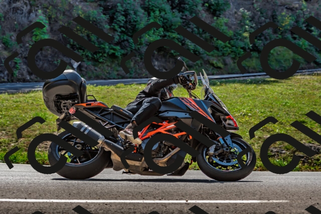 202509211219-DSC_3637_d2_