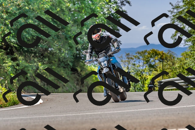 202509211219-DSC_3644_d2_