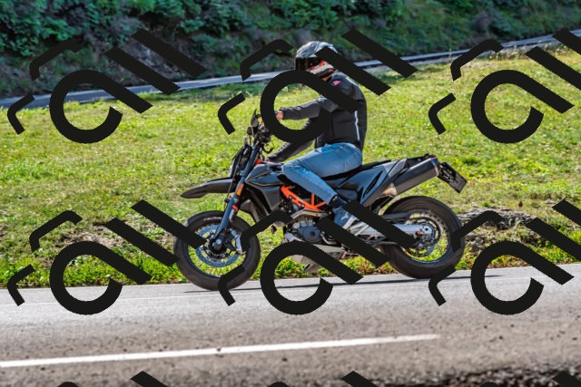 202509211219-DSC_3647_d2_