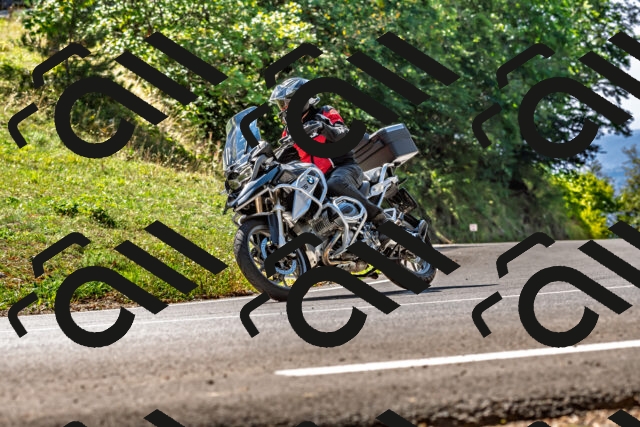 202509211219-DSC_3649_d2_