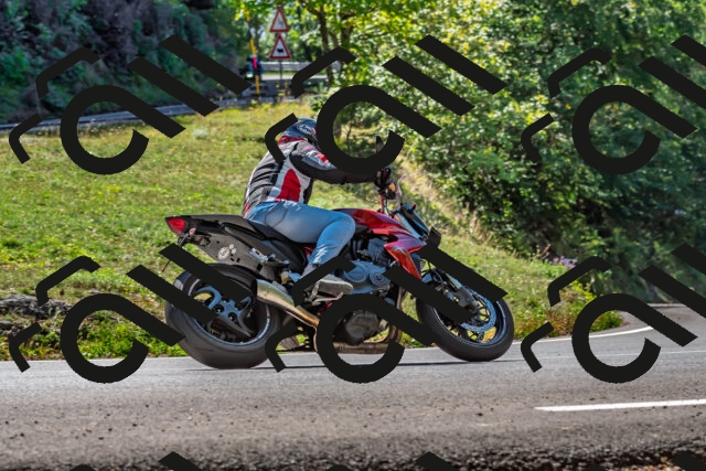 202509211221-DSC_3670_d2_