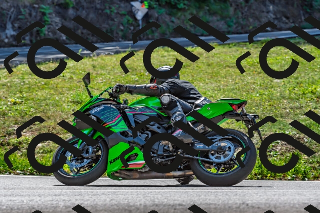 202509211223-DSC_3682_d2_