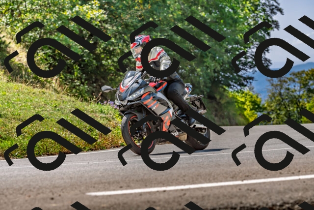 202509211223-DSC_3688_d2_