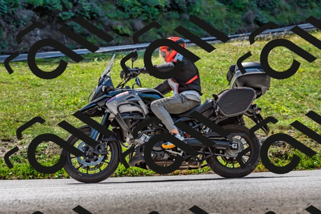 202509211223-DSC_3695_d2_