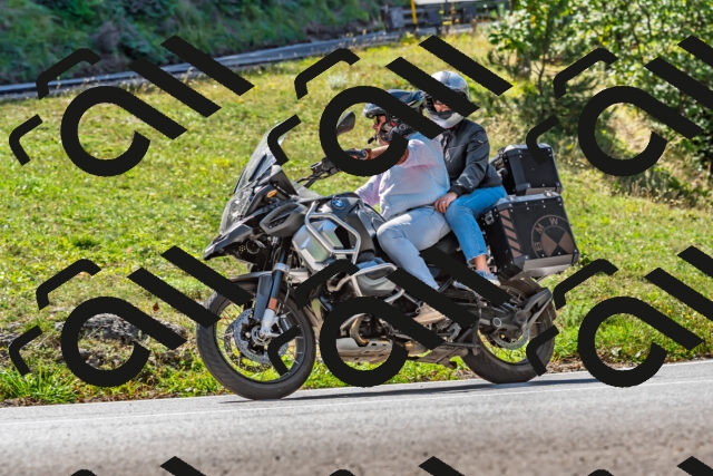 202509211224-DSC_3698_d2_