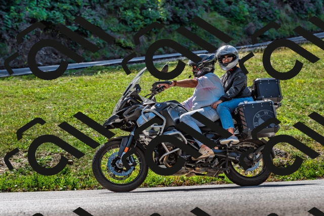 202509211224-DSC_3699_d2_