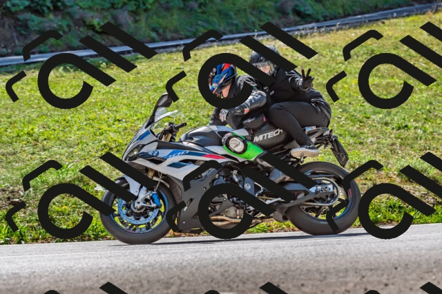 202509211229-DSC_3763_d2_