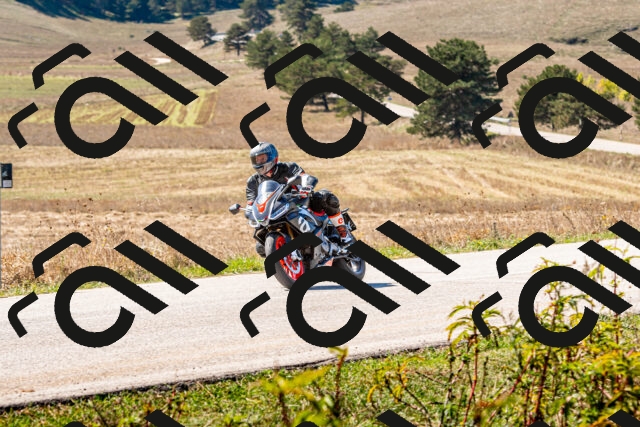 20250921123123-R01_2922_r1