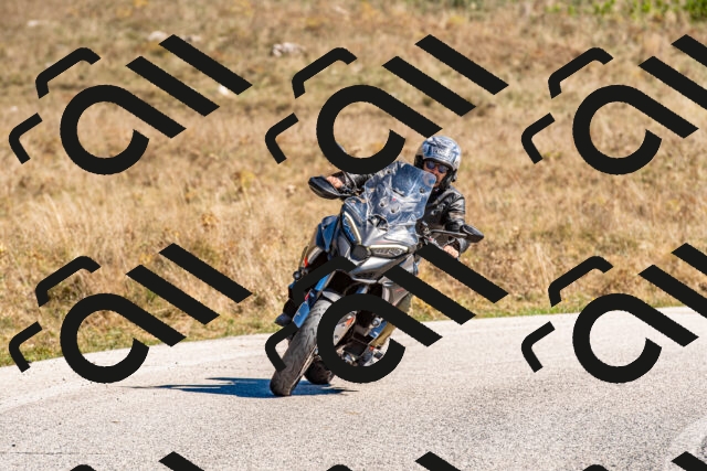 20250921123523-R01_2959_r1