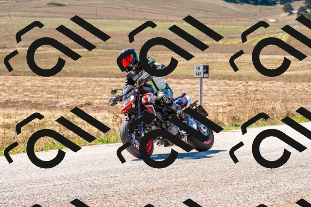 20250921124317-R01_3089_r1