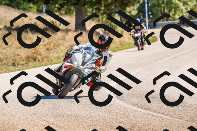 20250921124543-R01_3139_r1