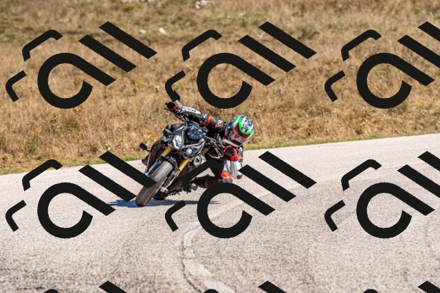 20250921124910-R01_3229_r1