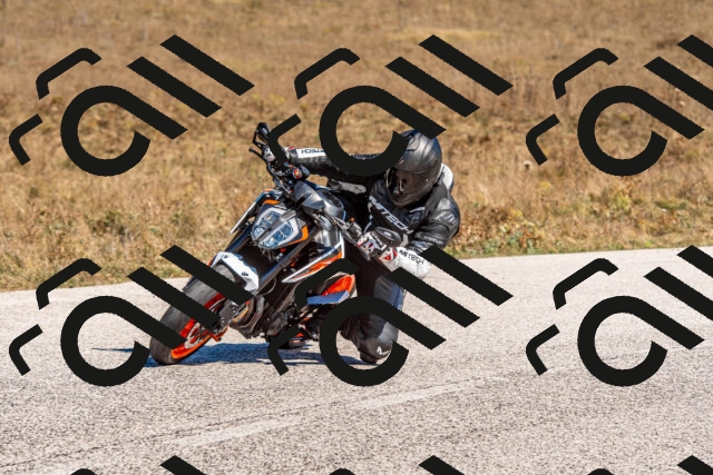 20250921124932-R01_3242_r1