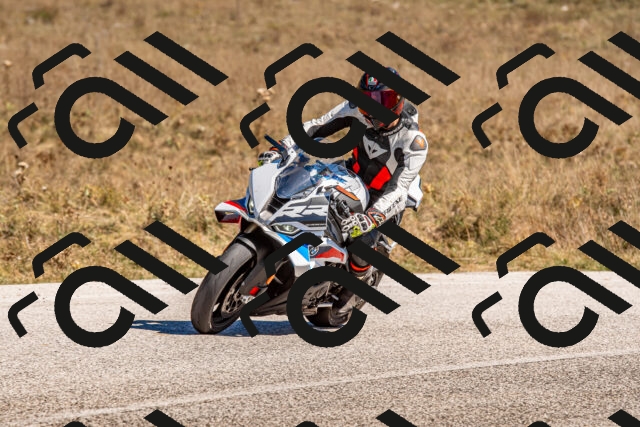 20250921124947-R01_3269_r1