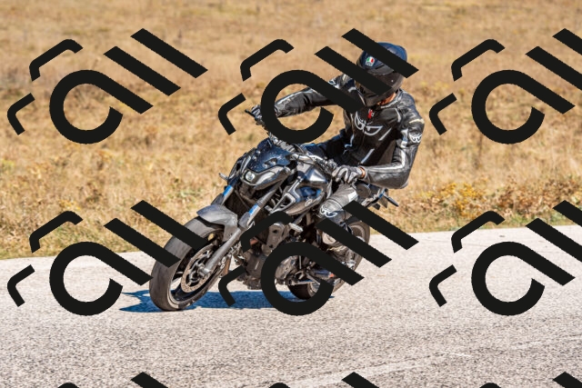 20250921124949-R01_3274_r1