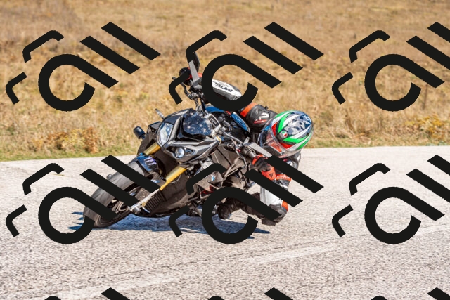 20250921125020-R01_3294_r1