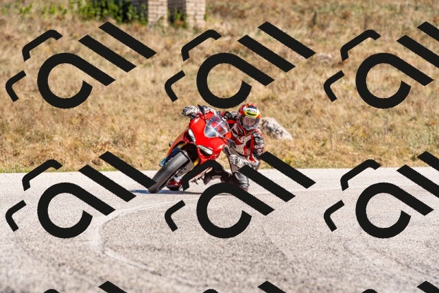 20250921125122-R01_3336_r1