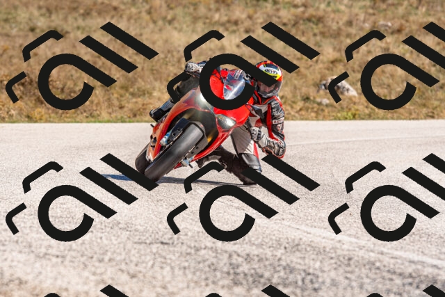 20250921125123-R01_3340_r1