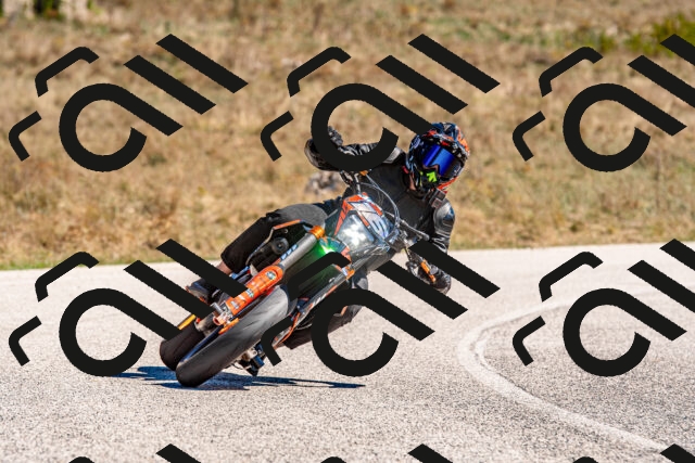 20250921125229-R01_3388_r1