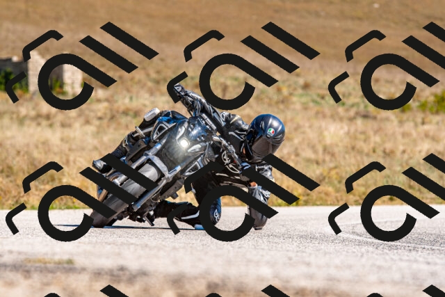 20250921125238-R01_3395_r1