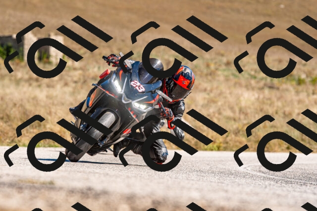 20250921125241-R01_3405_r1