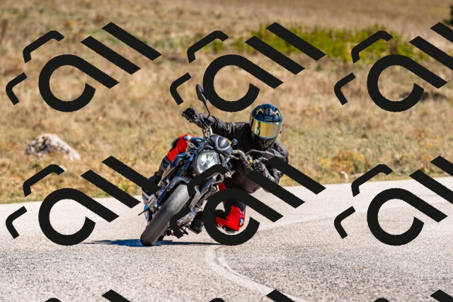 20250921125304-R01_3425_r1