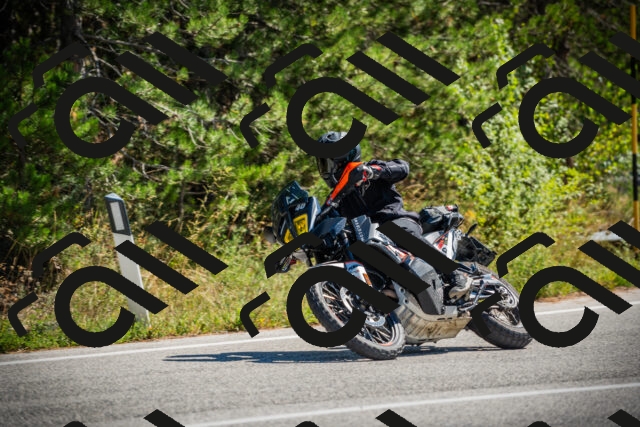 202509211204-DSC09294_c1_