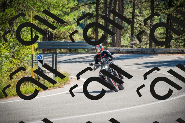 202509211207-DSC09355_c1_