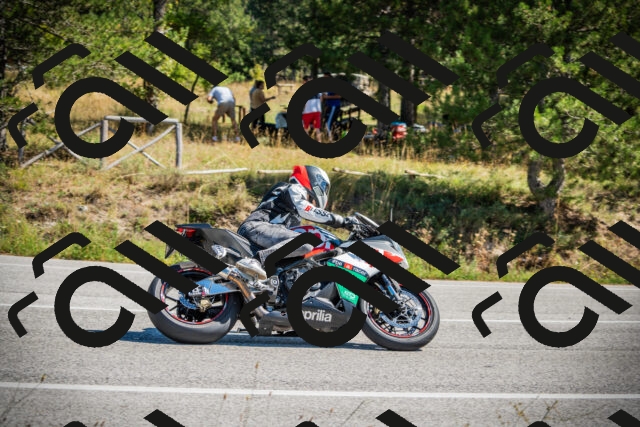 202509211217-DSC09506_c1_