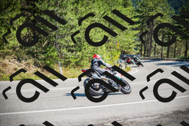 202509211217-DSC09507_c1_