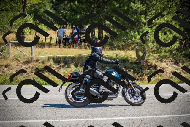 202509211218-DSC09557_c1_