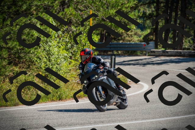 202509211220-DSC09574_c1_