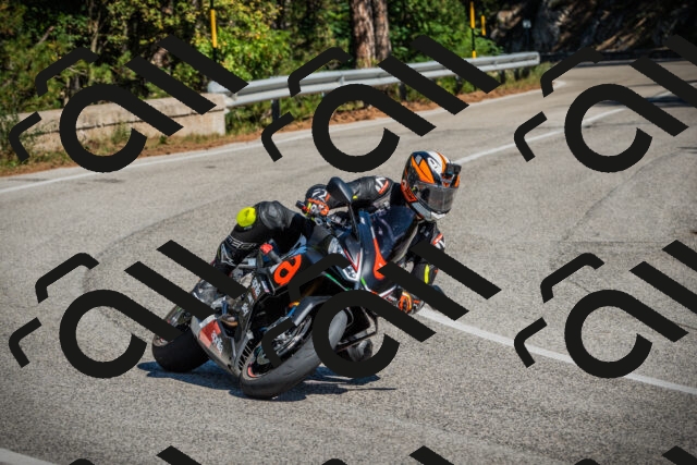 202509211220-DSC09584_c1_