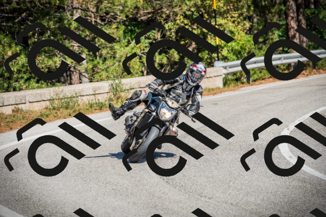 202509211221-DSC09603_c1_