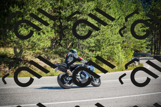 202509211222-DSC09610_c1_