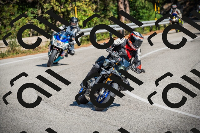 202509211222-DSC09625_c1_