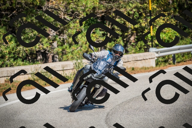 202509211228-DSC09789_c1_