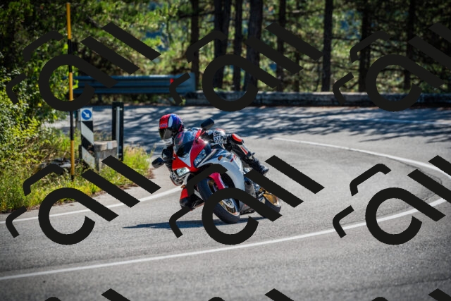 202509271032-DSC00103_c1_