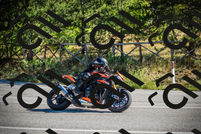 202509271045-DSC00180_c1_