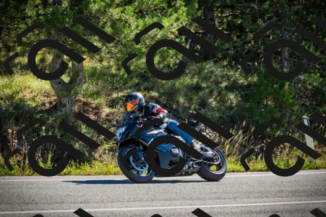 202509271049-DSC00198_c1_