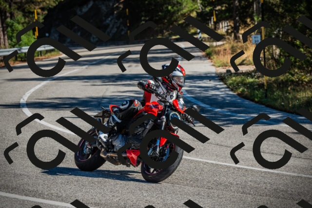 202509271052-DSC00219_c1_