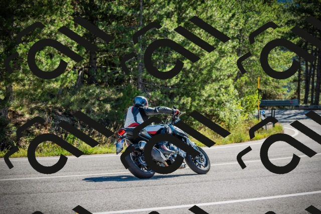 202509271052-DSC00233_c1_