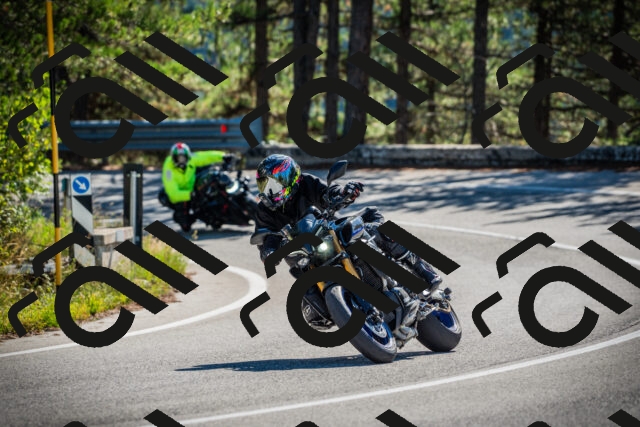 202509271054-DSC00243_c1_