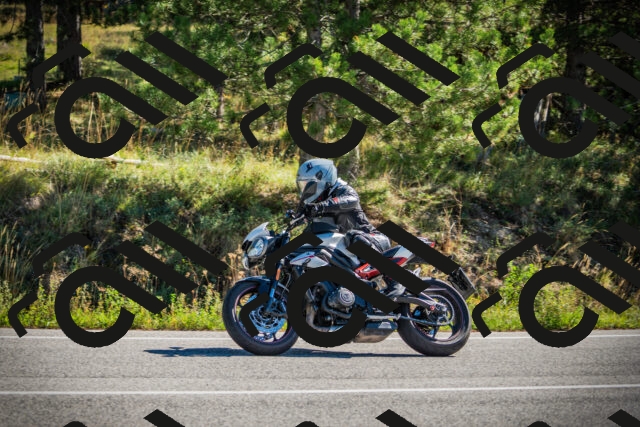 202509271111-DSC00330_c1_